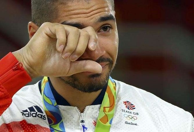Britain's Smith banned for two months after offensive video