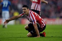 Veteran Aduriz and Mata back in Spain squad