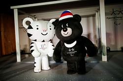 2018 Games chief says contracts clean, as scandal bleeds into sport