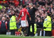 MANCHESTER, ENGLAND - NOVEMBER 19: Jose Mourinho, Manager of Manchester United embraces Juan Mata of Manchester United after he is subbed off for Morgan Schneiderlin of Manchester United (not pictured) during the Premier League match between Manchester United and Arsenal at Old Trafford on November 19, 2016 in Manchester, England. (Photo by Shaun Botterill/Getty Images)
