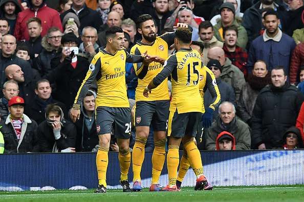 Twitter reacts to Giroud earning Arsenal a late draw against Manchester United