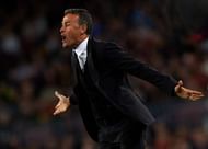 BARCELONA, SPAIN - NOVEMBER 19: Luis Enrique, Manager of FC Barcelona reacts during the La Liga match between FC Barcelona and Malaga CF at Camp Nou stadium on November 19, 2016 in Barcelona, Spain. (Photo by Manuel Queimadelos Alonso/Getty Images)