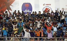 ISL 2016: Scarf sellers at venue blames cash crunch for drop in business