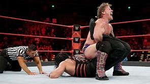5 Botches, slip ups, and outrageous moments from WWE Raw Dec 5, 2016