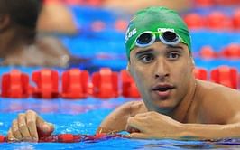 Le Clos smashes own 100m fly short course world record