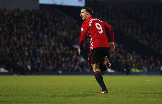 Mourinho hails Zlatan the "superman" after United win
