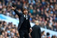 MANCHESTER, ENGLAND - DECEMBER 03: Antonio Conte, Manager of Chelsea gives instruction during the Premier League match between Manchester City and Chelsea at Etihad Stadium on December 3, 2016 in Manchester, England. (Photo by Clive Brunskill/Getty Images)