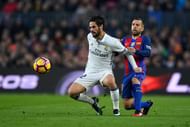 BARCELONA, SPAIN - DECEMBER 03: Isco of Real Madrid and Jordi Alba of Barcelona compete for the ball during the La Liga match between FC Barcelona and Real Madrid CF at Camp Nou on December 3, 2016 in Barcelona, Spain. (Photo by David Ramos/Getty Images)