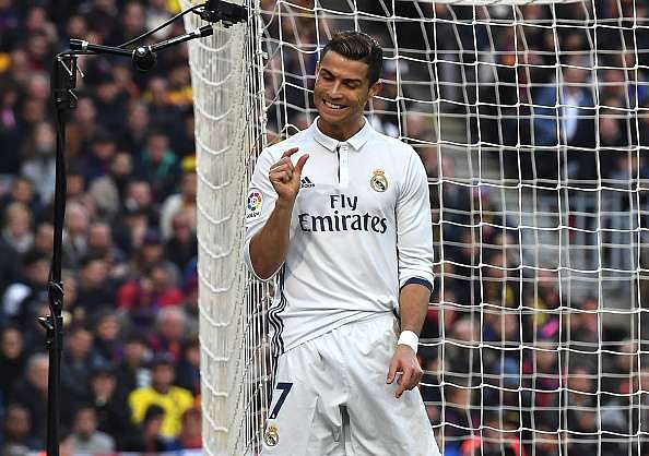 Ronaldo's Real Madrid Match Shirt, UCL 2016/17 CharityStars