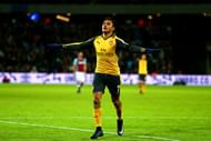 LONDON, ENGLAND - DECEMBER 03: Alexis Sanchez of Arsenal celebrates after scoring his team's third goal during the Premier League match between West Ham United and Arsenal at London Stadium on December 3, 2016 in London, England. (Photo by Jordan Mansfield/Getty Images)