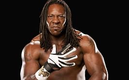 WWE News: Booker T says Hulk Hogan deserves a second chance
