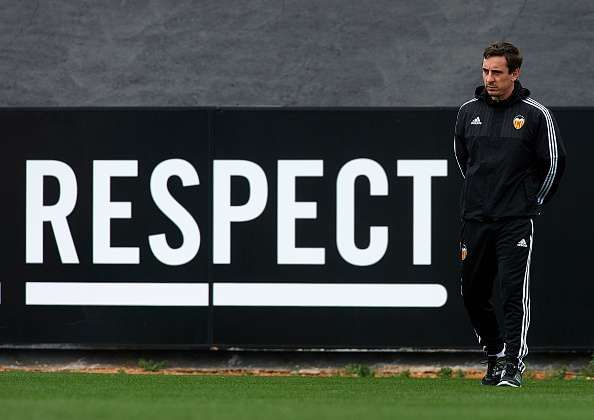 Gary Neville wants Arsenal to lift Premier League title if Manchester United fail to