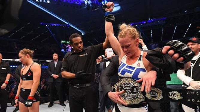UFC News: Holly Holm to fight Germaine de Randamie for the UFC Women's Featherweight Championship at UFC 208