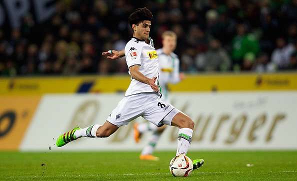 Rumour: Juventus set to rival Liverpool for Mahmoud Dahoud