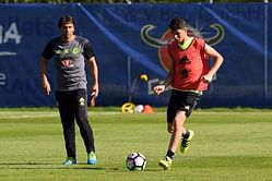 Antonio Conte wants two new Chelsea signings with earnings from Oscar's transfer