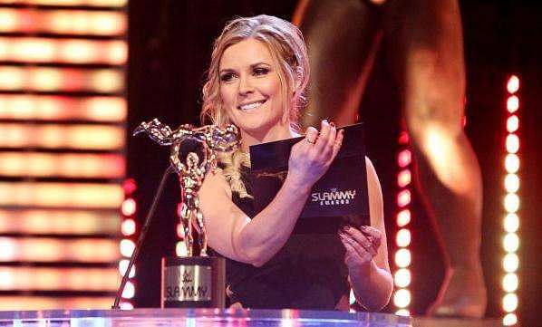 WWE News: Renee Young talks getting to travel with boyfriend Dean Ambrose, Total Divas and more