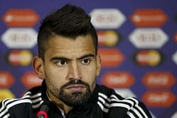 Juventus sign Venezuela captain Rincon