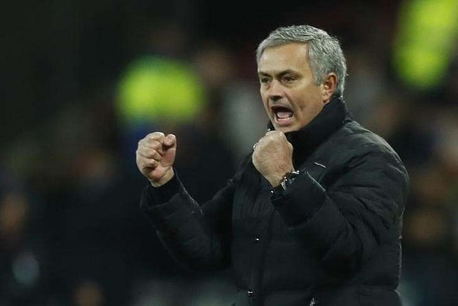 Mourinho supports World Cup expansion, video technology