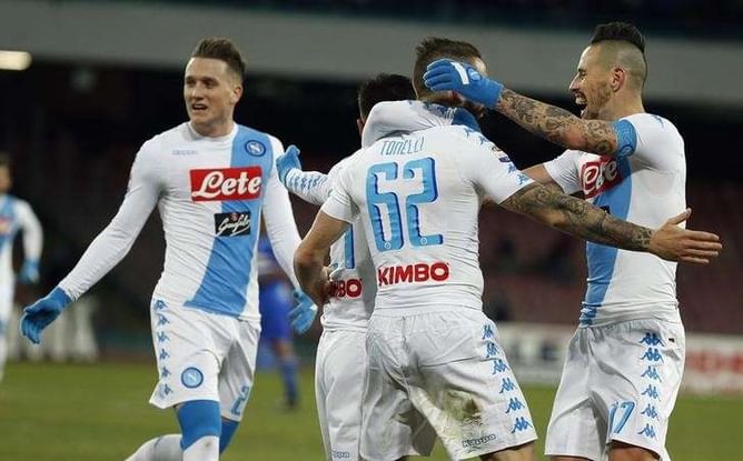 Napoli snatch 95th minute win against 10-man Sampdoria