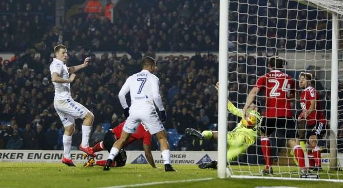 Wood grabs 20th goal as Leeds down Forest 2-0