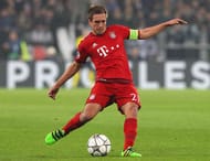 TURIN, ITALY - FEBRUARY 23: Philipp Lahm of FC Bayern Muenchen in action during the UEFA Champions League Round of 16 first leg match between Juventus and FC Bayern Muenchen at Juventus Arena on February 23, 2016 in Turin, Italy. (Photo by Marco Luzzani/Getty Images)