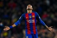 BARCELONA, SPAIN - DECEMBER 03: Neymar Jr. of FC Barcelona reacts during the La Liga match between FC Barcelona and Real Madrid CF at Camp Nou stadium on December 3, 2016 in Barcelona, Spain. (Photo by David Ramos/Getty Images)