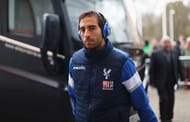 HULL, ENGLAND - DECEMBER 10: JMathieu Flamini of Crystal Palace arrives prior to the Premier League match between Hull City and Crystal Palace at KCOM Stadium on December 10, 2016 in Hull, England. (Photo by Ian MacNicol/Getty Images)