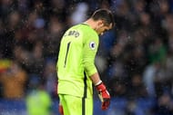 LEICESTER, ENGLAND - DECEMBER 10: Claudio Bravo of Manchester City is dejected after letting a fourth goal in during the Premier League match between Leicester City and Manchester City at the King Power Stadium on December 10, 2016 in Leicester, England. (Photo by Michael Regan/Getty Images)