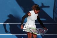 AUCKLAND, NEW ZEALAND - JANUARY 04: Serena Williams of USA changes her racquet during her match against Madison Brengle of USA on day three of the ASB Classic on January 4, 2017 in Auckland, New Zealand. (Photo by Anthony Au-Yeung/Getty Images)