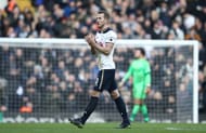 LONDON, ENGLAND - JANUARY 14: Harry Kane of Tottenham Hotspur shows appreciation to the fans as he walks off while being subbed during the Premier League match between Tottenham Hotspur and West Bromwich Albion at White Hart Lane on January 14, 2017 in London, England. (Photo by Julian Finney/Getty Images)