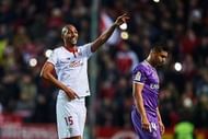 SEVILLE, SPAIN - JANUARY 15: Steven N'Zonzi of Sevilla FC celebrates after winning the match against Real Madrid CF during the La Liga match between Sevilla FC and Real Madrid CF at Estadio Ramon Sanchez Pizjuan on January 15, 2017 in Seville, Spain. (Photo by Aitor Alcalde/Getty Images)