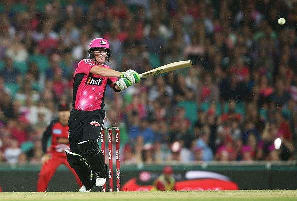 BBL 2016-17: Top 5 moments from the Melbourne Renegades-Sydney Sixers clash