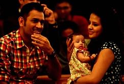 MS Dhoni's wife Sakshi and daughter Ziva to be present at final ODI between India and England