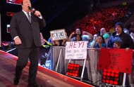 Fan sign on RAW supporting Reigns