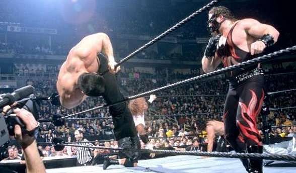 5 reasons why the WWE needs this Royal Rumble to be a hit