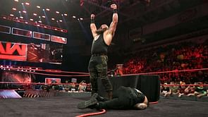 5 Botches, slip ups, and outrageous moments from WWE Raw February 27th, 2017
