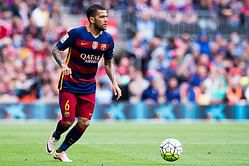 Dani Alves says Barcelona have no idea how to treat their players