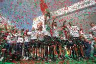 LISBON, PORTUGAL - JULY 11: Portuguese players celebrating during the Portugal Euro 2016 Victory Parade at Lisbon on July 11, 2016 in Lisbon, Portugal. (Photo by Carlos Rodrigues/Getty Images)