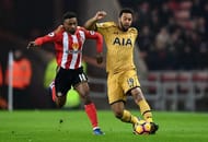 SUNDERLAND, ENGLAND - JANUARY 31: Mousa Dembele of Tottenham Hotspur is closed down by Jermain Defoe of Sunderland during the Premier League match between Sunderland and Tottenham Hotspur at Stadium of Light on January 31, 2017 in Sunderland, England. (Photo by Laurence Griffiths/Getty Images)