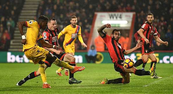 BOURNEMOUTH, ENGLAND - JANUARY 31: Wilfried Zaha of Crystal Palace shoots at goal during the Premier League match between AFC Bournemouth and Crystal Palace at Vitality Stadium on January 31, 2017 in Bournemouth, England.  (Photo by Dan Mullan/Getty Images)