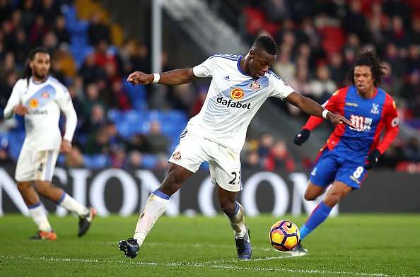 LONDON, ENGLAND - FEBRUARY 04: Lamine Kone of Sunderland in action during the Premier League match between Crystal Palace and Sunderland at Selhurst Park on February 4, 2017 in London, England.  (Photo by Dean Mouhtaropoulos/Getty Images)