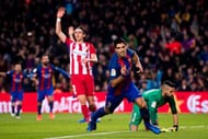 BARCELONA, SPAIN - FEBRUARY 07: Luis Suarez of FC Barcelona celebrates after scoring the opening goal during the Copa del Rey semi-final second leg match between FC Barcelona and Atletico de Madrid at Camp Nou on February 7, 2017 in Barcelona, Spain. (Photo by Alex Caparros/Getty Images)