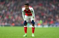 LONDON, ENGLAND - FEBRUARY 11: Alexis Sanchez of Arsenal looks on during the Premier League match between Arsenal and Hull City at Emirates Stadium on February 11, 2017 in London, England. (Photo by Clive Rose/Getty Images)