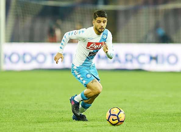 NAPLES, ITALY - FEBRUARY 10:  Lorenzo Insigne of SSC Napoli in action during the Serie A match between SSC Napoli and Genoa CFC at Stadio San Paolo on February 10, 2017 in Naples, Italy.  (Photo by Francesco Pecoraro/Getty Images)