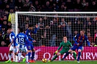 BARCELONA, SPAIN - FEBRUARY 19: Unai Lopez of CD Leganes shoots on goal and scores his team's first goal during the La Liga match between FC Barcelona and CD Leganes at Camp Nou stadium on February 19, 2017 in Barcelona, Spain. (Photo by Alex Caparros/Getty Images)