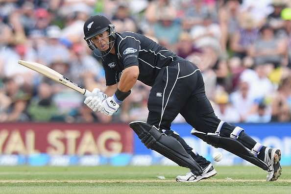 CHRISTCHURCH, NEW ZEALAND - FEBRUARY 22:  Ross Taylor of New Zealand bats during game two of the One Day International series between New Zealand and South Africa at Hagley Oval on February 22, 2017 in Christchurch, New Zealand.  (Photo by Kai Schwoerer/Getty Images)