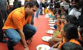 Sachin Tendulkar adopts a village in Maharashtra, sanctions Rs. 4 crore