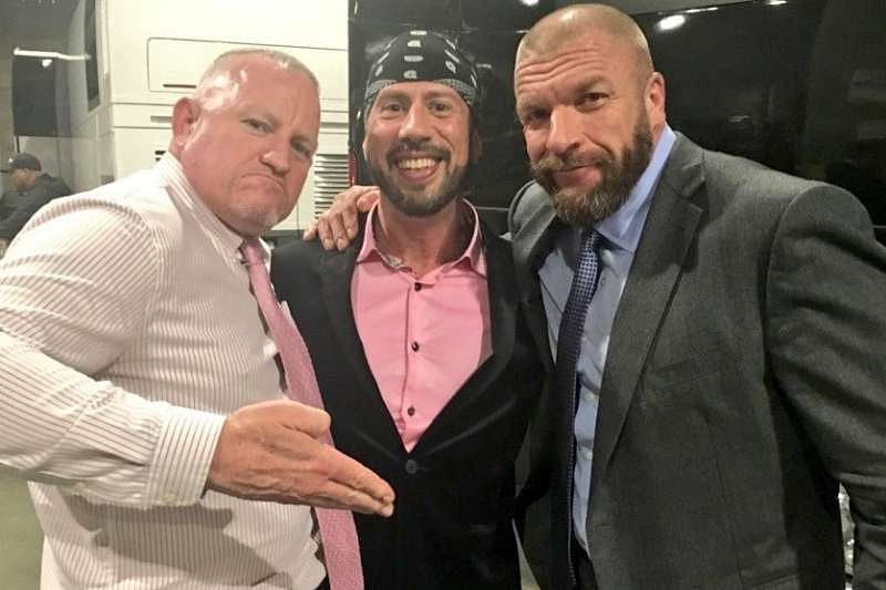 WWE News DX members reunite backstage on Raw