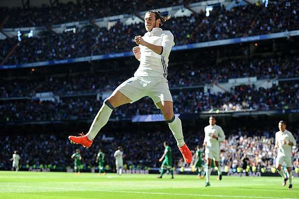 Twitter reacts to Gareth Bale's winner for Real Madrid on return from injury