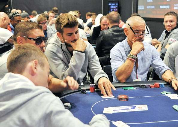 Gerard Pique poker